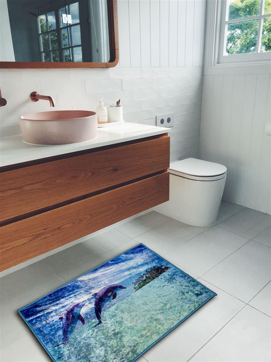 0005588_SKU_33463065004 ΑΝΤΙΟΛΙΣΘΗΤΙΚΟ ΠΑΤΑΚΙ Dolphins 260 60X100 Polyester 100% - Image 1