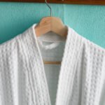 Λευκό Μπουρνούζι Velour Κιμονό Τετράγωνο Σχέδιο 390gsm (L)