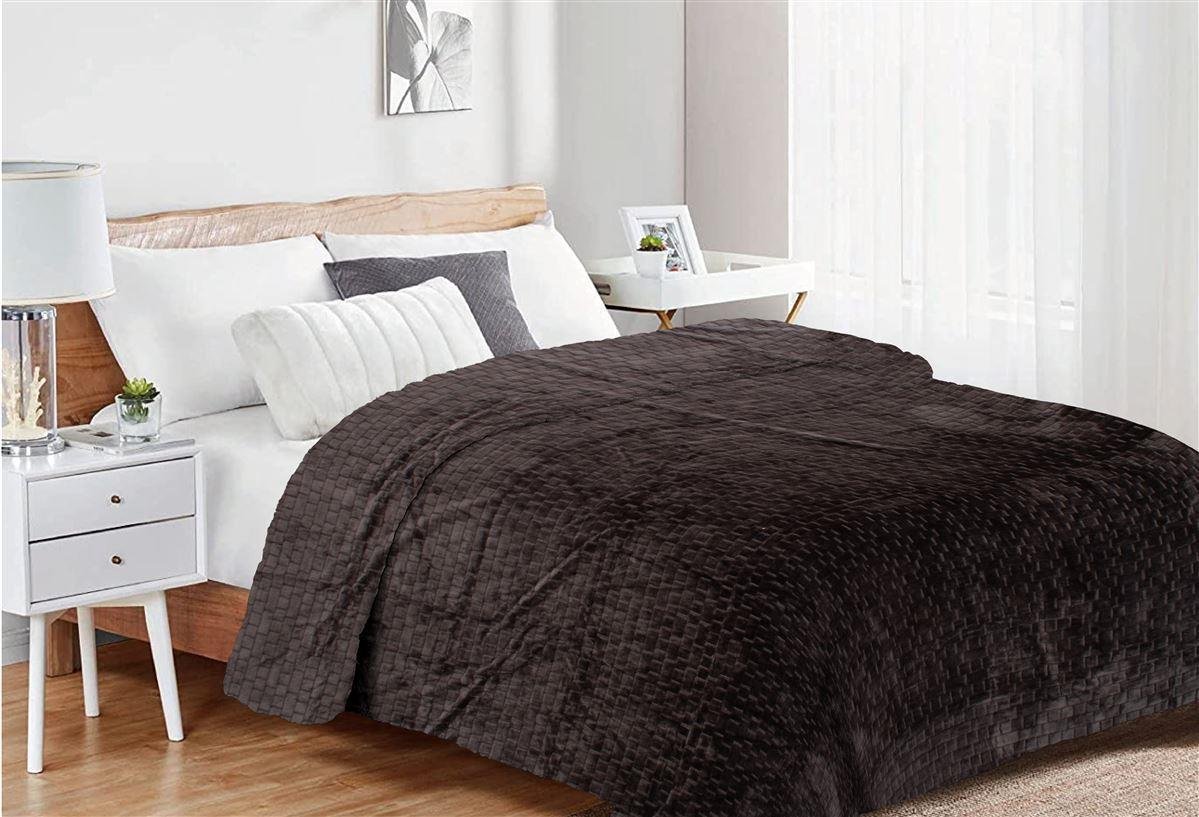 0009797_SKU_33482524006 Κουβέρτα Coral Fleece Jacquard Brick 08 220X240 Grey-Black 100% Polyester - Image 1