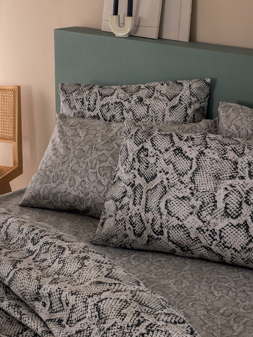 5205857298050_1_4 Σετ Σεντόνια Υπέρδιπλα Flannel Beauty 240x265 FB0242 Με Λάστιχο - Image 2